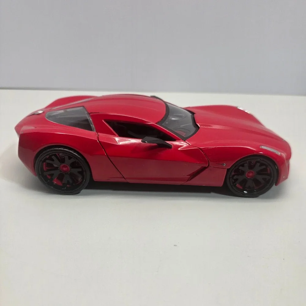 Jada Toys 2009 Corvette Stingray Concept Red 1/24 Diecast Car 92386 Muscle